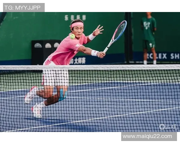 实时新闻上海网球队中路突破革新探索新战术提升整体实力与比赛表现 实时新闻上海网球队中路突破革新探索新战术提升整体实力与比赛表现